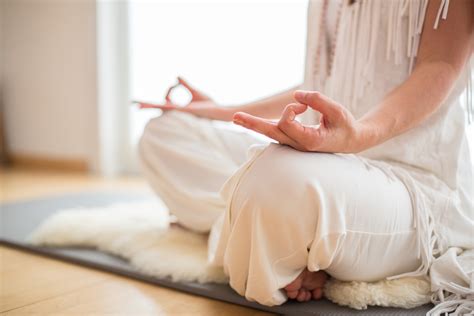 Is Kundalini Yoga Hard? A Delve into the Challenges and Benefits